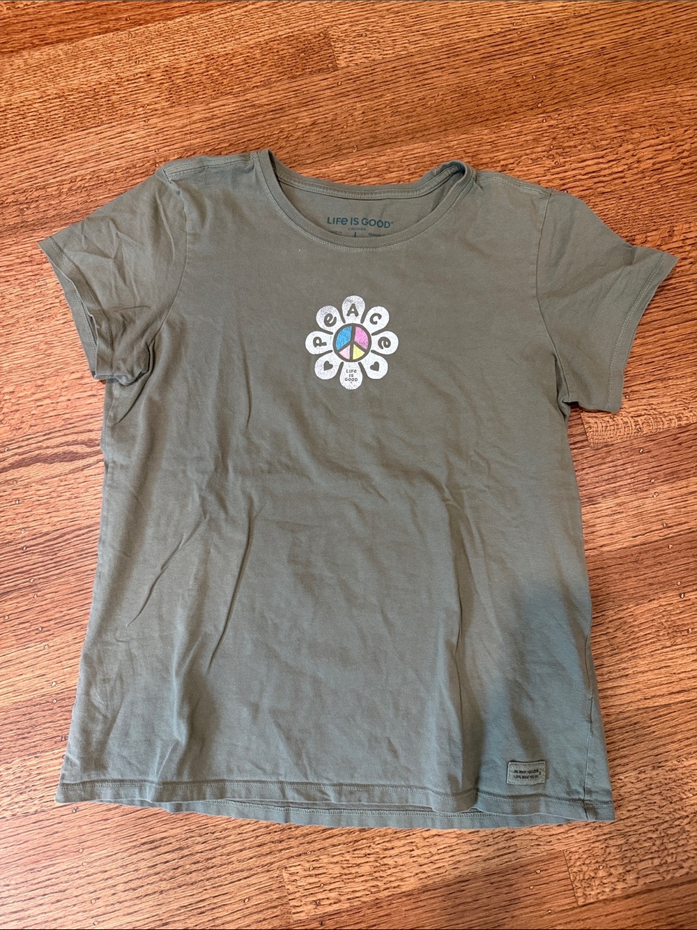Life Is Good Olive Peace Flower Short Sleeve Tee